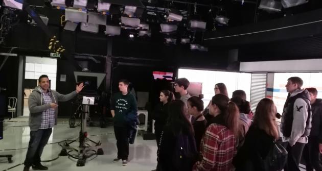 Επίσκεψη στις εγκαταστάσεις του STAR CHANNEL Επίσκεψη στις εγκαταστάσεις του STAR CHANNEL