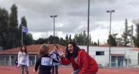oloi_mazi_trehoyme_gia_ton_hristoforo